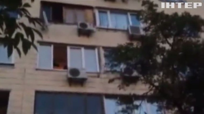 У стрілка з балкону Києва знайшли арсенал зброї