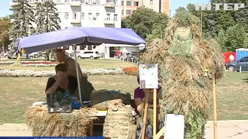 В Дніпропетровську волонтери об’єдналися для координації допомоги армії