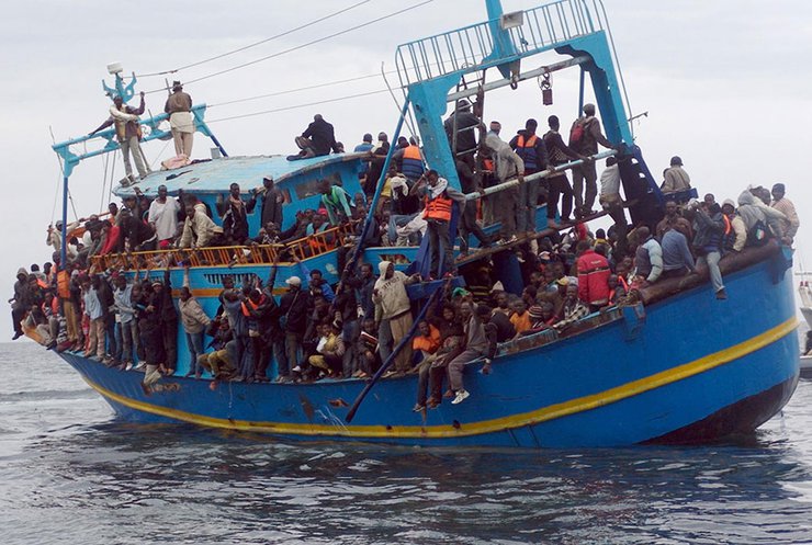 Дорога смерти: в Венгрии и Средиземном море гибнут беженцы