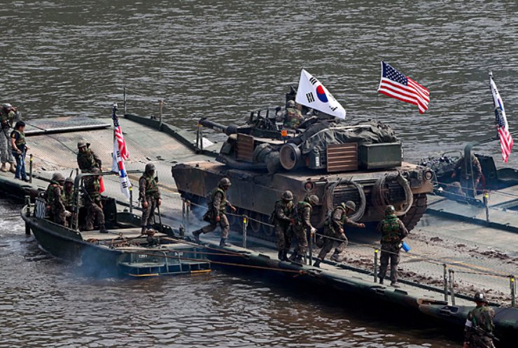 Пхеньян сприйняв навчання США та Південної Кореї за вторгнення