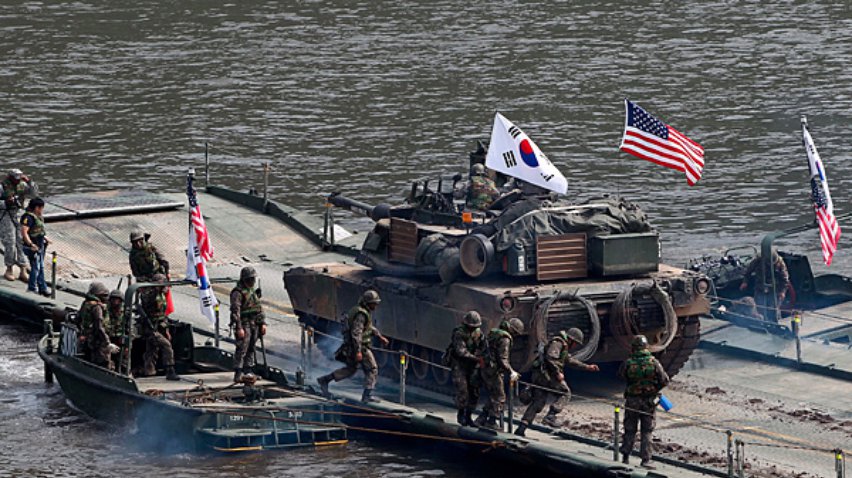 Пхеньян сприйняв навчання США та Південної Кореї за вторгнення