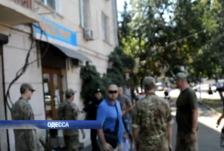 В Одессе набросились на палатку оппозиционеров