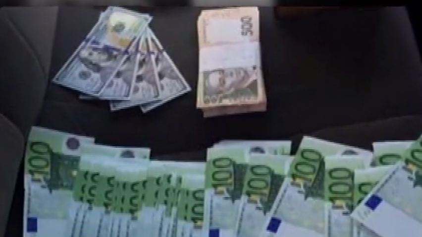 Чиновник из Полтавы погорел на взятке в $45 тыс.