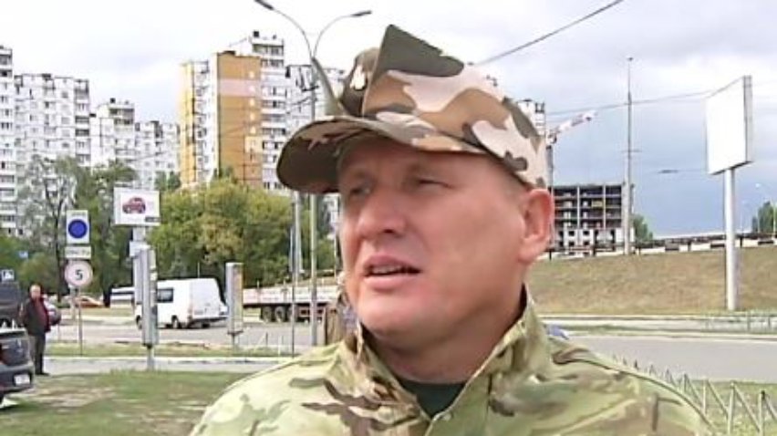 ОУН обещает идти на Киев без оружия