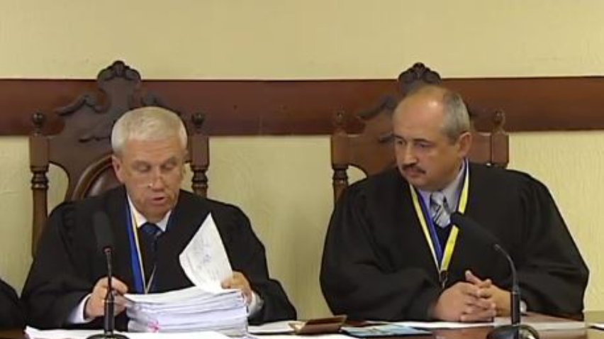 Адвокаты Андрея Медведько требует отменить арест подопечного