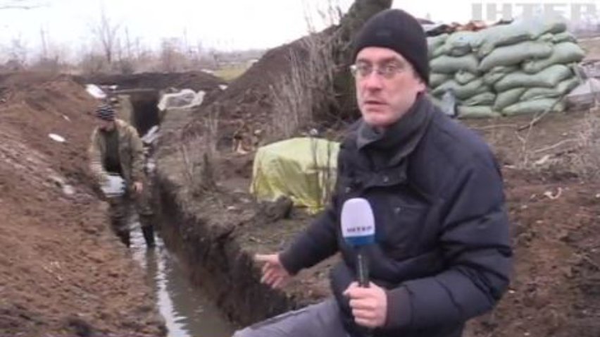 Под Горловкой позиции армии залило талым снегом (видео)