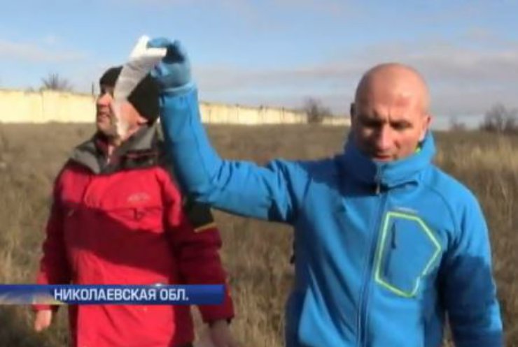 В Николаеве организаторов свалок мусора ищут по чекам (видео)