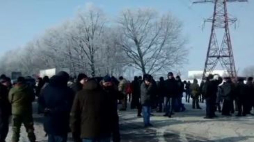 В Полтаве военные борются за льготы блокировкой трасс