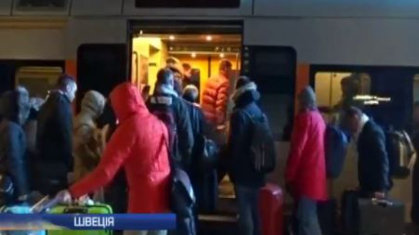 Швеція депортуватиме біженців чартерними авіарейсами
