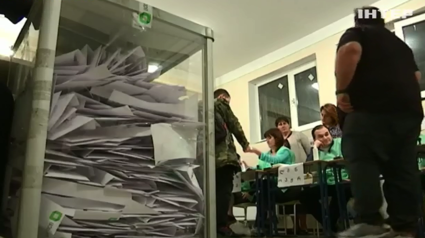 В Грузии правящая партия может получить большинство в парламенте 