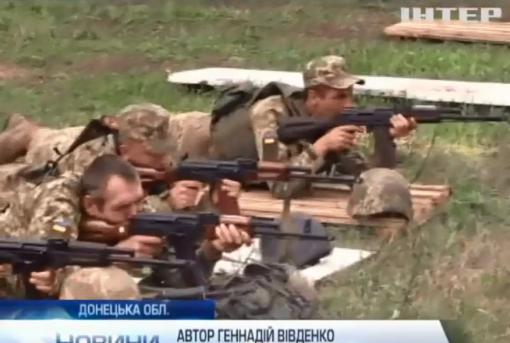 Українська армія доукомплектовується професійними контрактниками