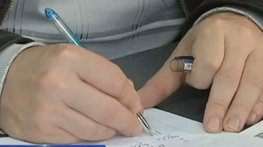 У Дніпрі демобілізовані бійці сіли за парти вчити англійську