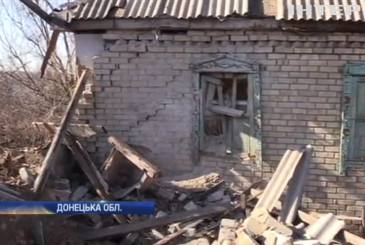 Сепаратисти розбомбили село Зайцеве артилерією