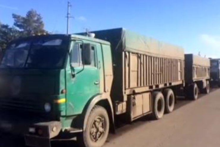 На Донбасі затримали вантажівки з обладнання для інтернет-мереж