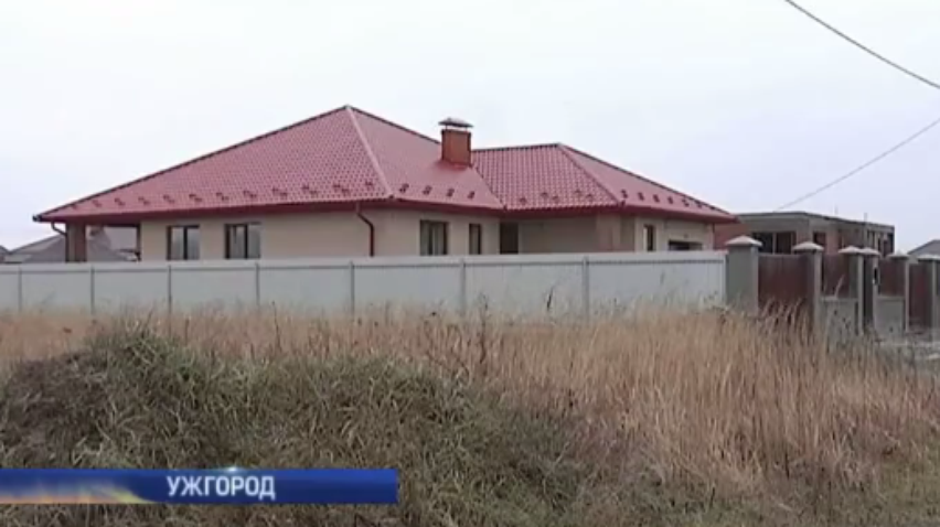 В Ужгороде афганцам выделили землю возле очистных сооружений