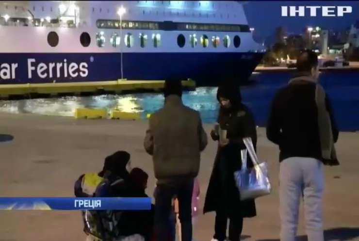 У Греції висадилися тисячі мігрантів