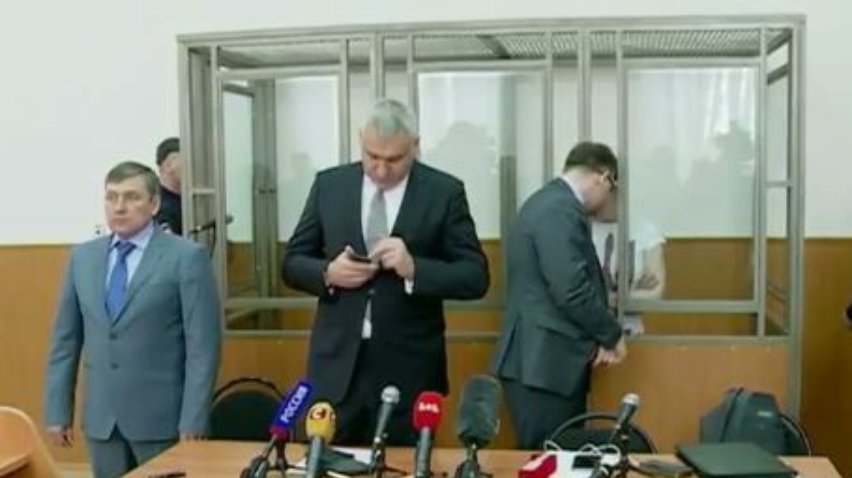 На суді над Савченко зачитують дані експертиз
