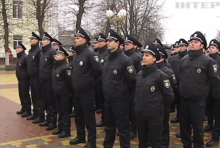 Арсений Яценюк отдаст полиции конфискованные миллиарды
