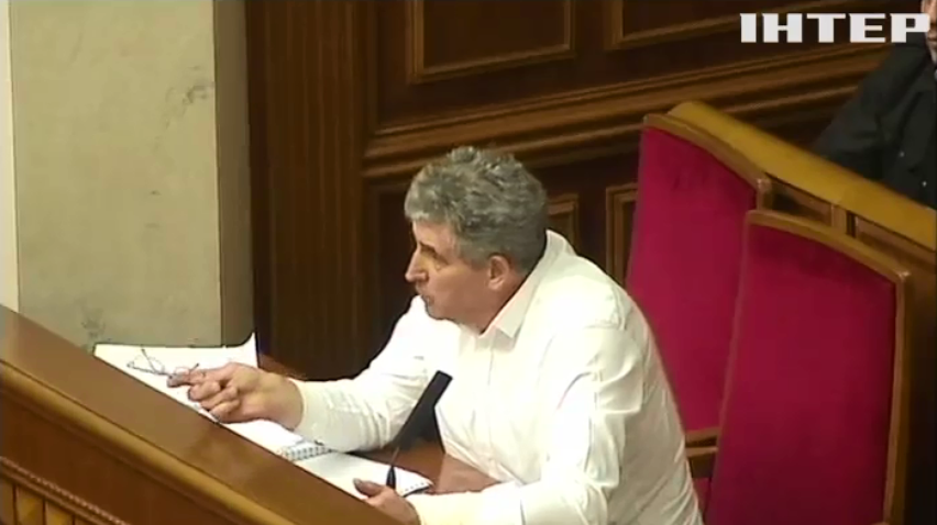 Судью-стрелка из Одессы обнаружили на трибуне Рады