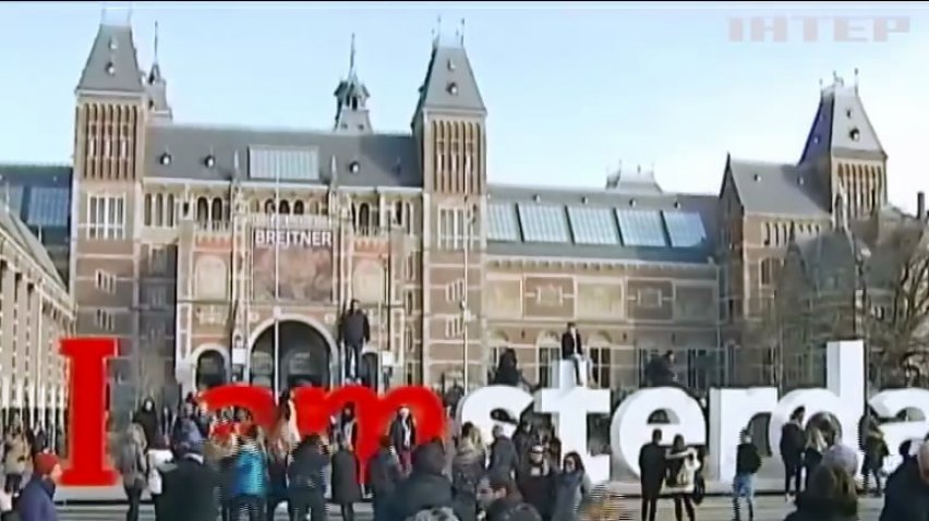 Голландцев перед референдумом настраивают против Украины (видео)