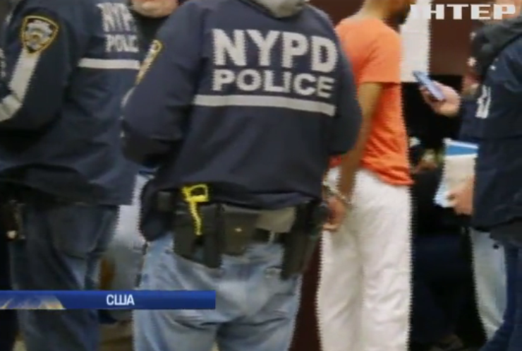 У Нью-Йорку арештували 120 ґанґстерів