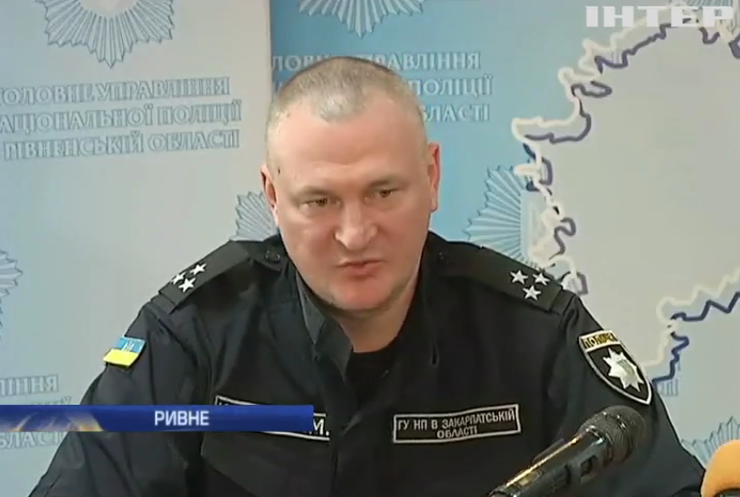 Полиция Ривного обещает толерантно бороться с добытчиками янтаря