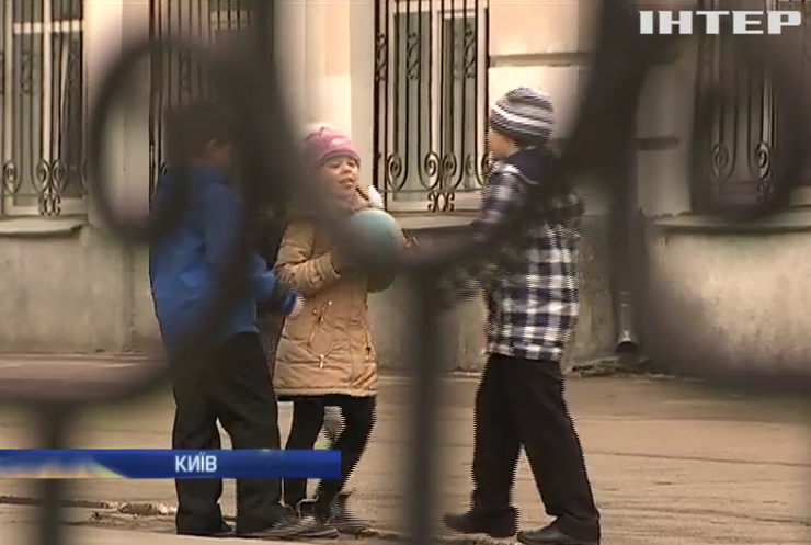 У школі Києва діти ледь не убили шестикласницю 