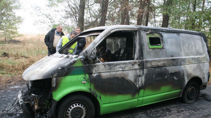 В Запорожской области подожгли инкассаторов в автомобиле
