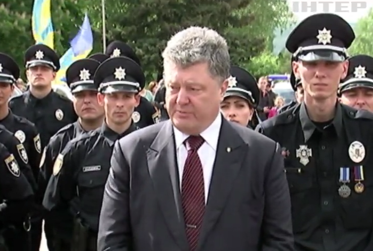Порошенко не исключает проведение выборов на Донбассе до конца года