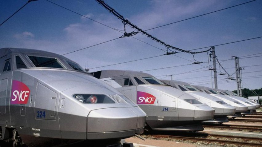 Во Франции из-за сбоя остановились скоростные поезда