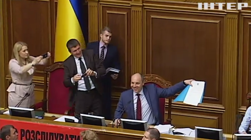 Депутати не підтримали постанову Дмитра Святоша про вживані авто