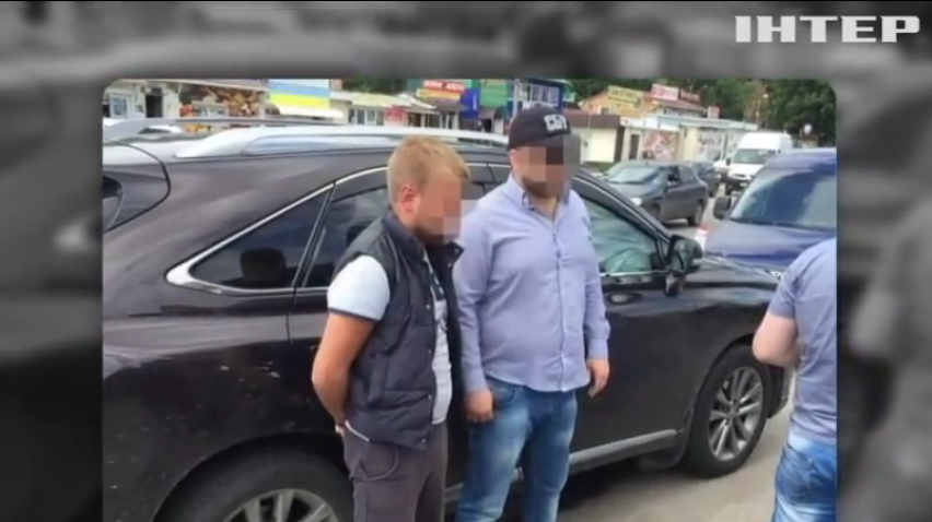 В Киевской области председатель сельсовета требовал 300 тыс. евро взятки