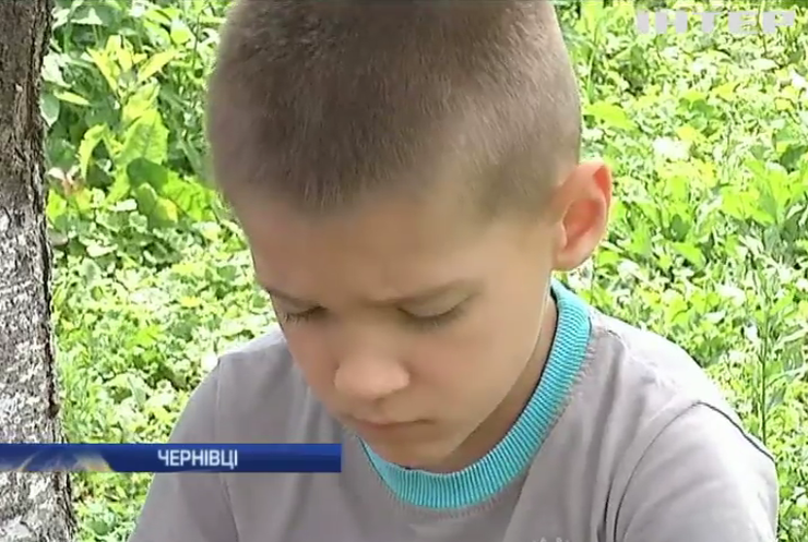 Виховательку у Чернівцях звинувачують у знущанні над дітьми