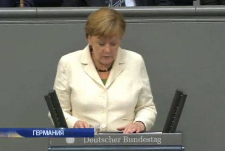 В Германии критикуют Меркель за "мягкотелость" к британцам