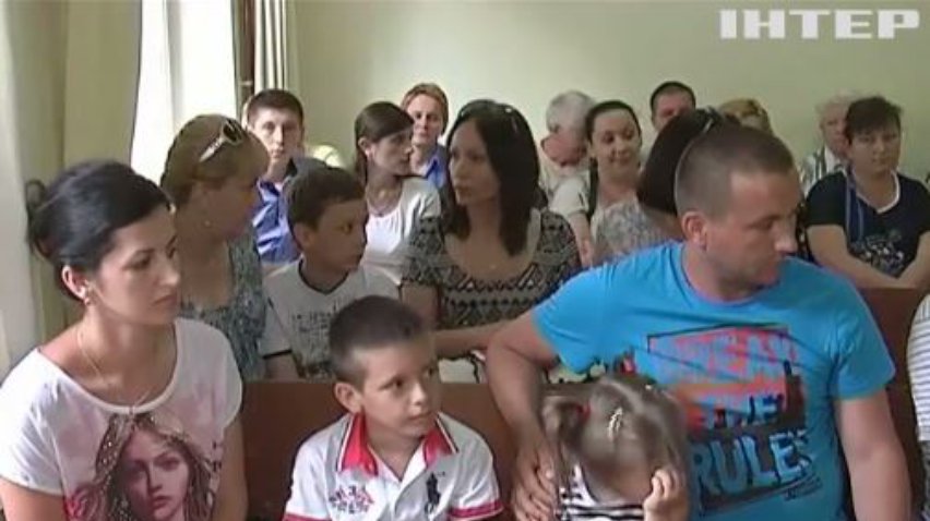 В Ужгороді у дошкільнят намагаються відсудити кімнату в гуртожитку