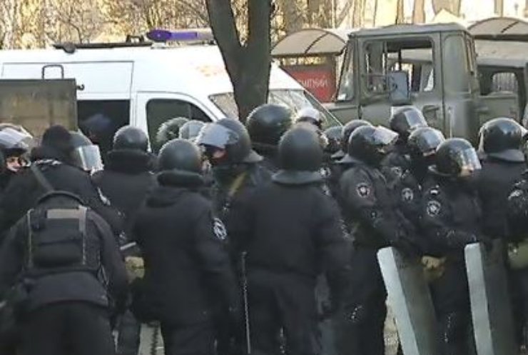 Командира "Беркуту" Львова звинуватили у роздачі патронів на Майдані