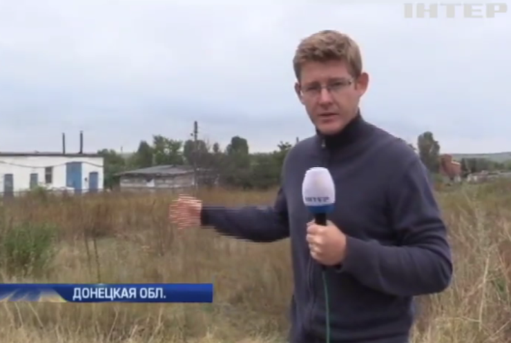 На Донбассе село Луганское накрыло залпами артиллерии