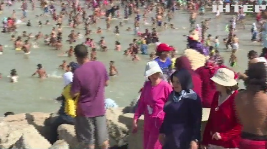 У Франції розглядають заборону купальника для мусульманок