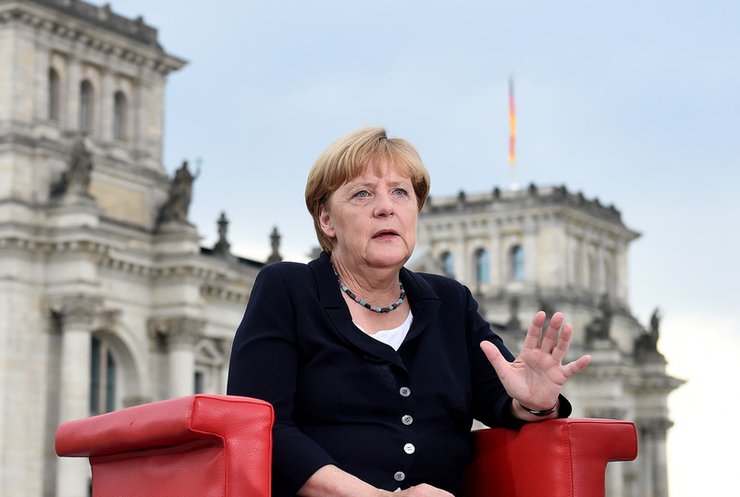 Немцы устали видеть Ангелу Меркель канцлером
