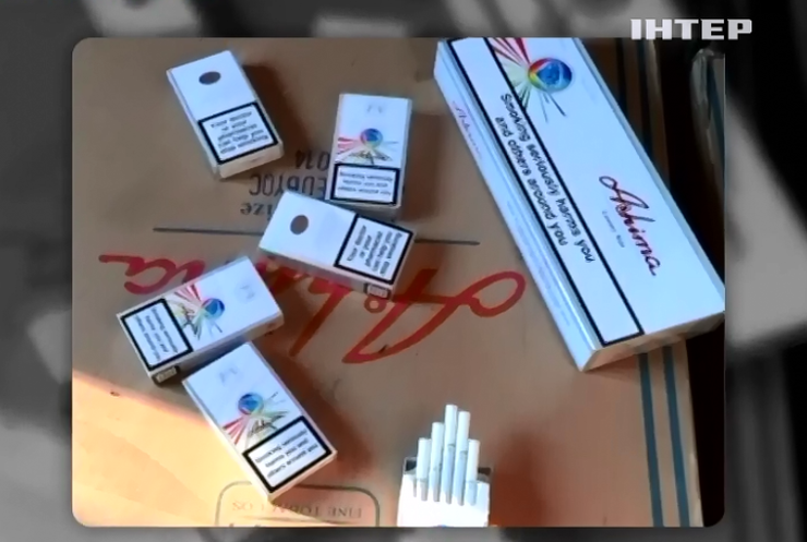 На Буковині викрили склад зі 170 тис. пачок контрабандних сигарет