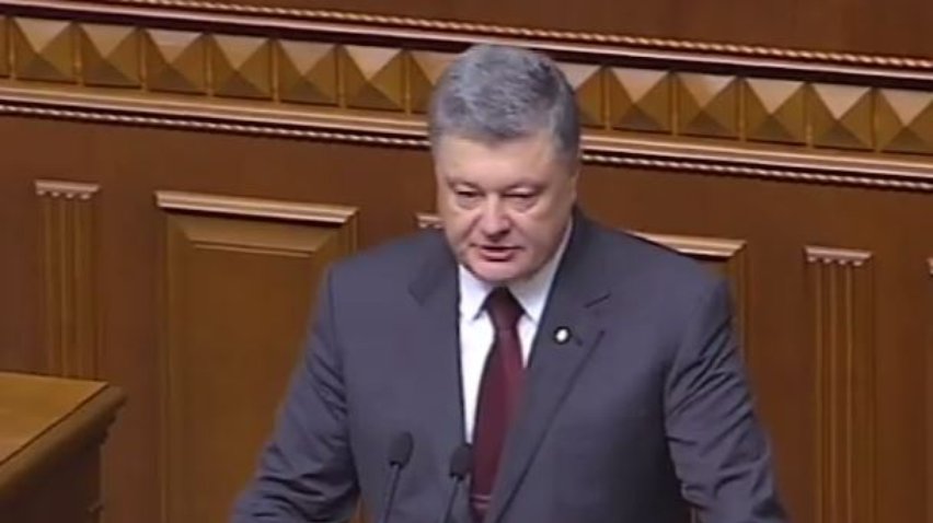 Питання цілісності України неможливо вирішити військоим методом - Порошенко