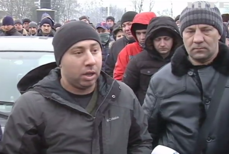Стрілянина в Олевську: громадяни вимагають очистити місто від бандитів