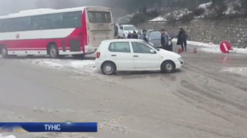 Туніс накрило небаченими снігопадами