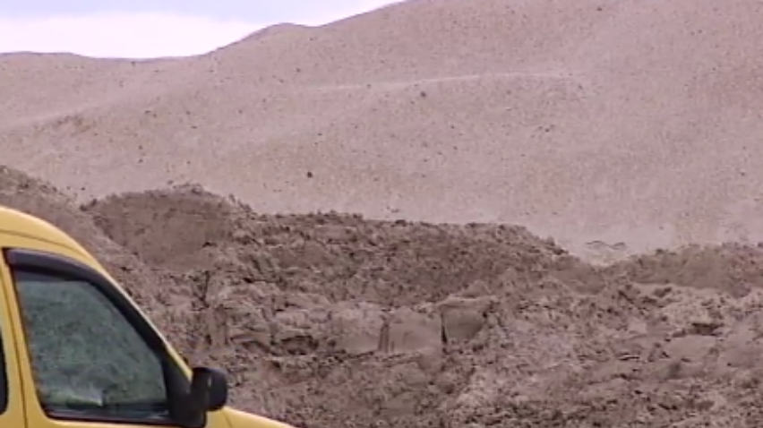 Под Киевом объявили войну незаконной добыче песка (видео)