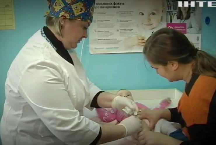 Менингит: в Украине не хватает вакцин против опасной болезни