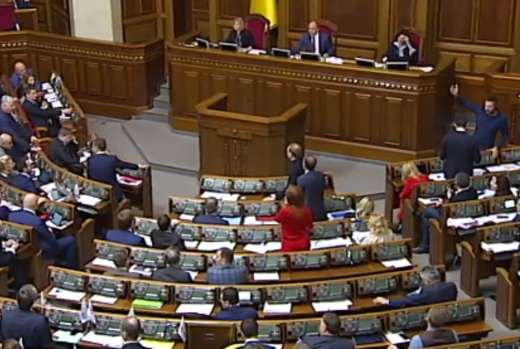 Верховная Рада выделила 7,6 млрд гривен на субсидии