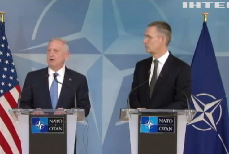 Генсек НАТО призвал увеличить расходы альянса