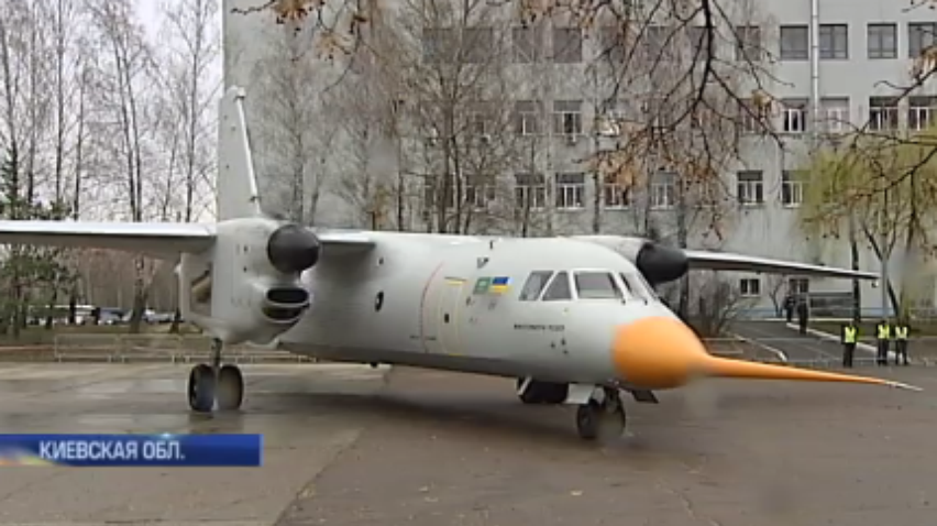 Завод Антонова впервые построил самолет без российских комплектующих