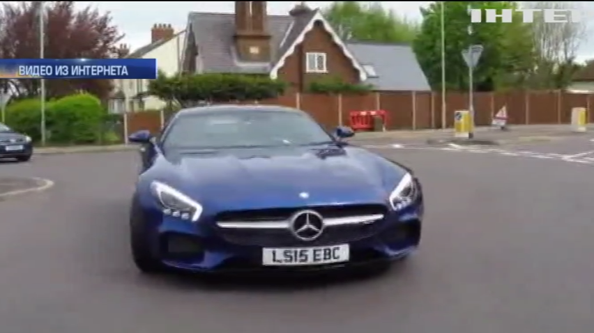 Mercedez-Benz отзывает миллион машин со всего мира