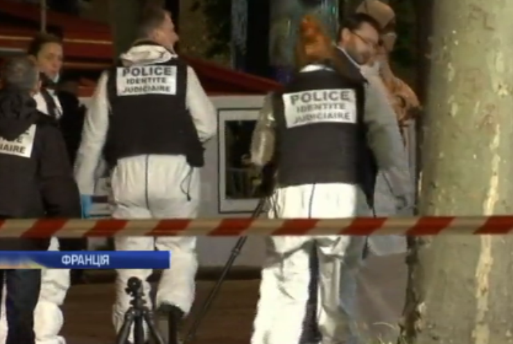 Стрілянина у Парижі: терорист спрямовано цілив у поліцейських